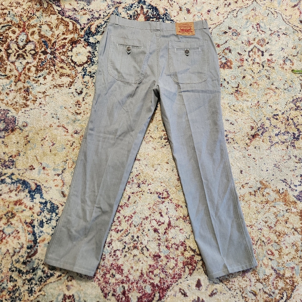 Vintage Men's Levi's Pants Center Creased Grey 100% Cotton Size 32